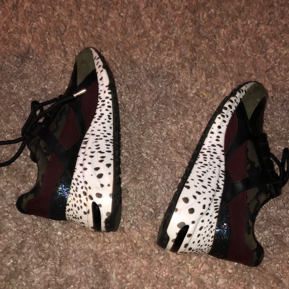 Steve Madden Patch Work Army Print Sneaker Size 7 - image 6